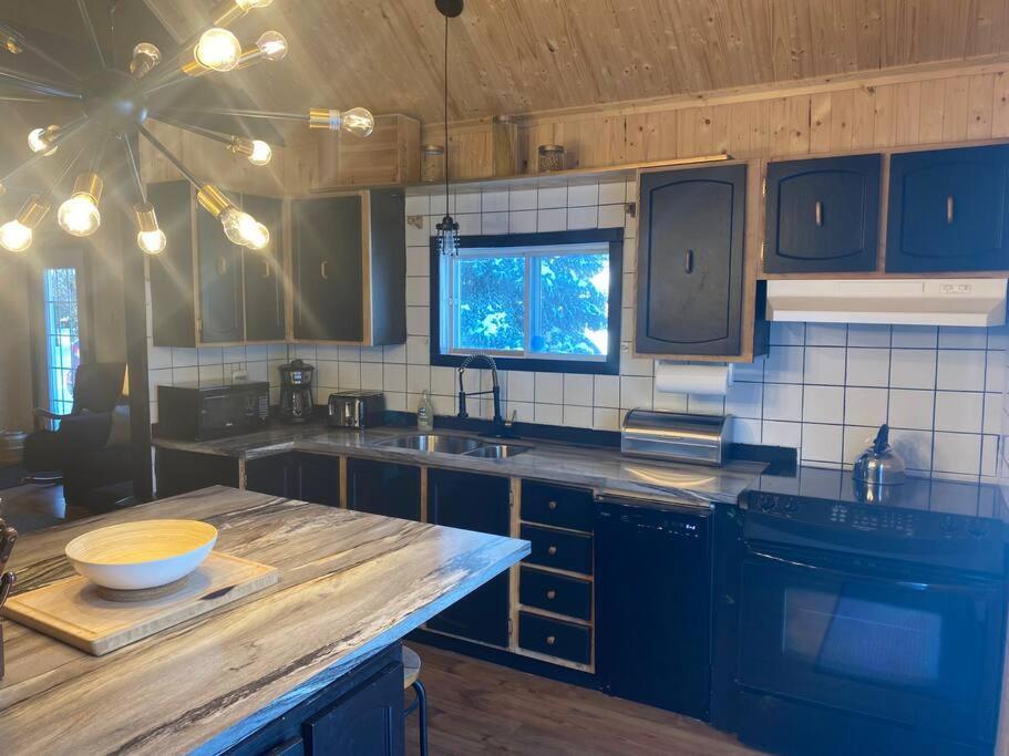 Le Jazz- Chalet Rustique/Chic Avec Spa Notre-Dame-Des-Bois Екстериор снимка