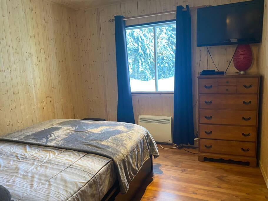 Le Jazz- Chalet Rustique/Chic Avec Spa Notre-Dame-Des-Bois Екстериор снимка